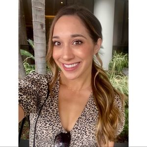 Meet your Posher, Lauren